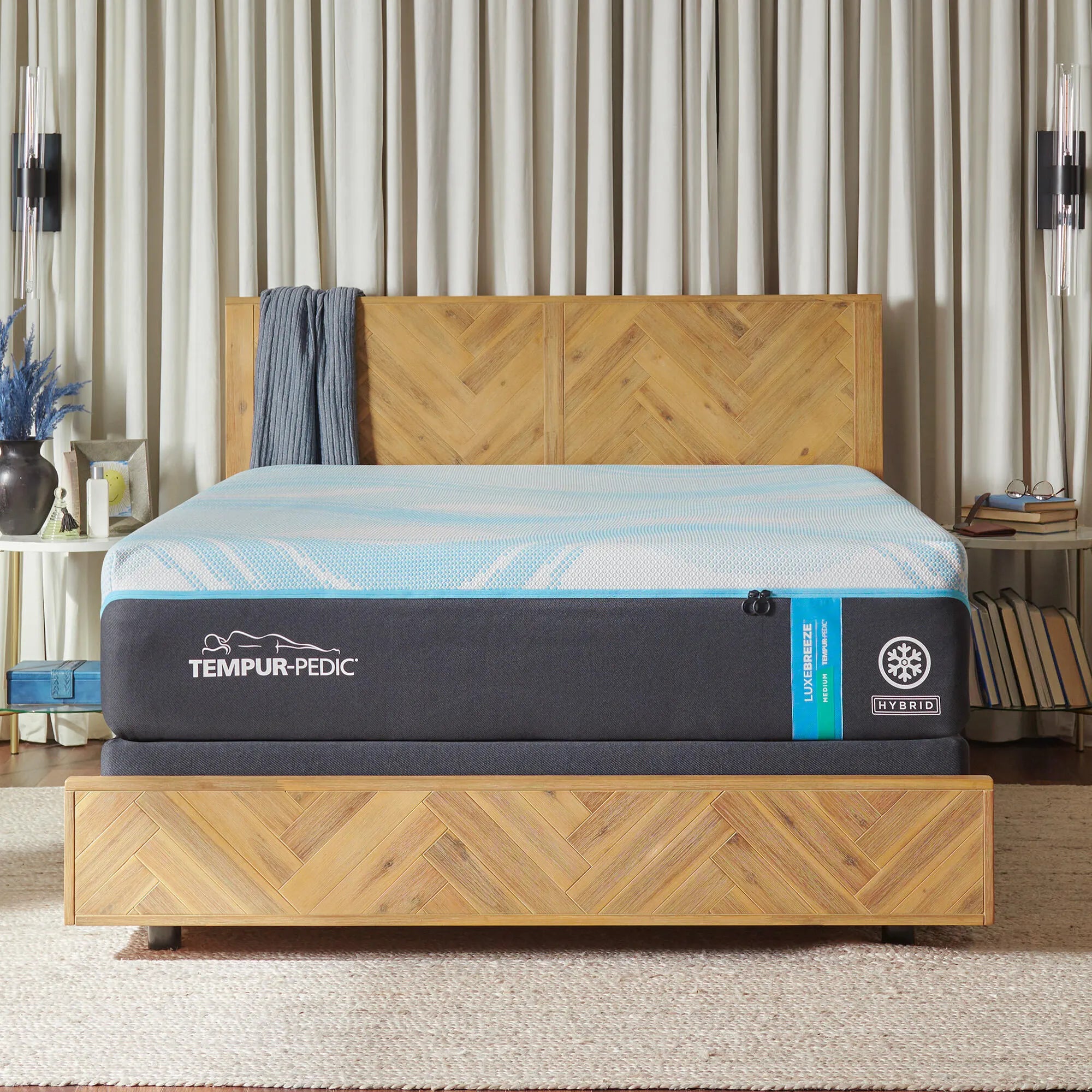 TEMPUR Luxebreeze Medium Hybrid King Mattress | Ashley