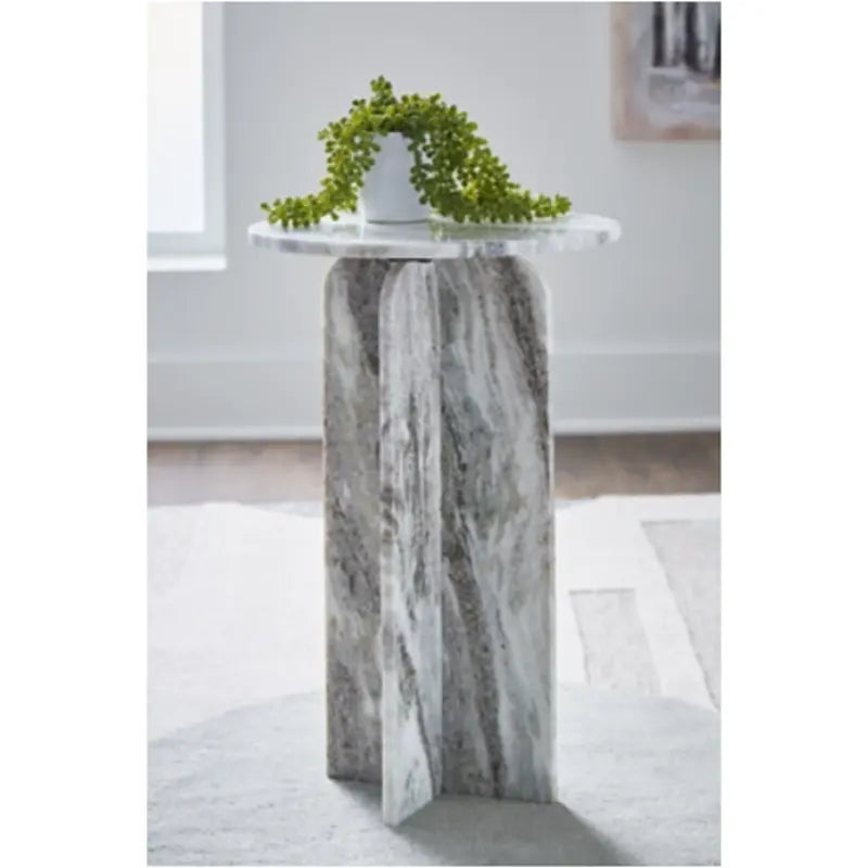 Ashley Furniture Keithwell Accent Table